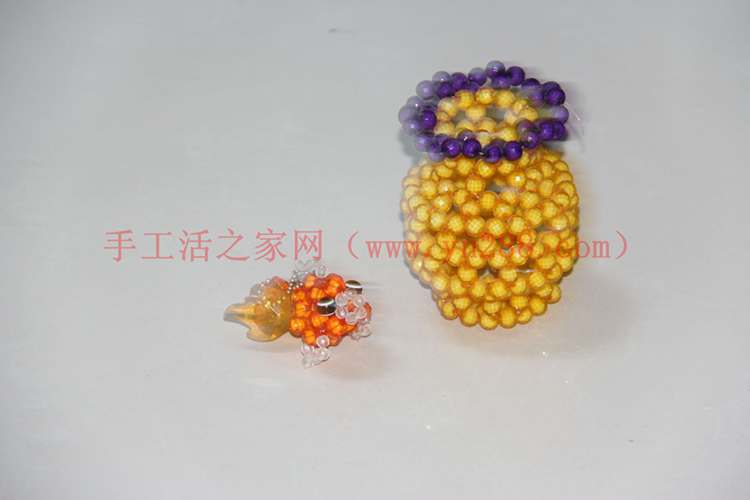 串珠小花瓶详细步骤图解_图解大全
