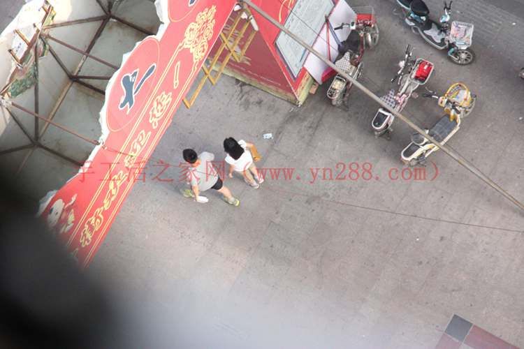 有什么简单手工活可以拿回家做的人造奇石盆景工艺品(图1)