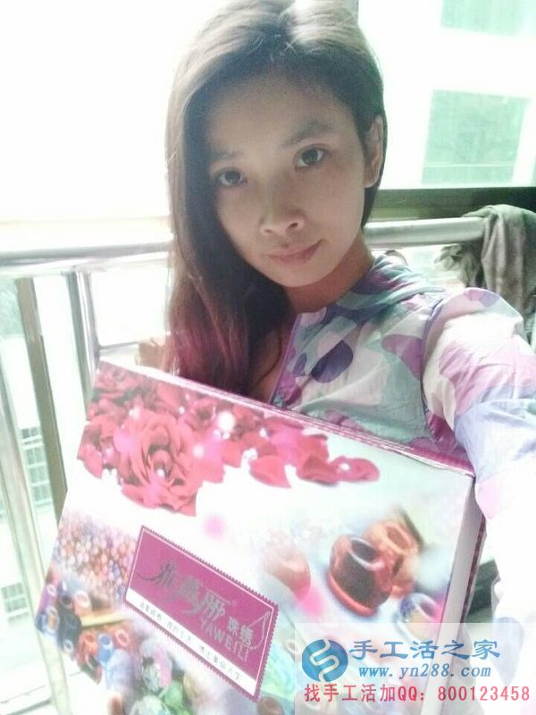 湖南湘西邹女士 正规兼职手工活不交押金,湖南湘西邹女士工作之余做手工活增收入(图1)