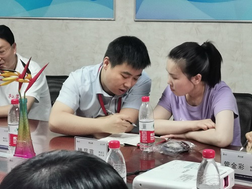 一起做非遗手工励志珠珠绣-------记手工之家第三期全国优秀绣娘陪训会