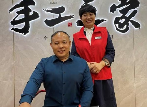 10月7日，正规可靠，拿回家做的手工活，可以寄到家做的手工活代理加工项目，就选这里，图为手工之家优秀绣娘培训会剪影