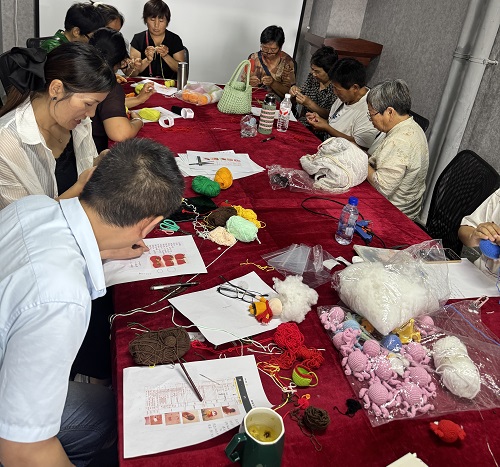 毛线钩织手工 (2).jpg