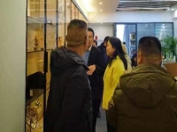 纯手工助力灵活就业，闲散劳动力居家手工增收——记河南三门峡市社区领导来手工之家考察合作
