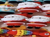 1月13日，外发加工接单平台，正规手工小本创业，开手工加工厂，做手工工作室，手工之家有历史、有实力，图为钩织纯手工产品剪影