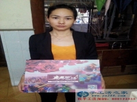 可兼职手工活，广东珠海上班族梁女士业余时间做手工活珠绣增加收入