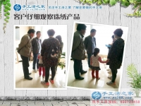广西崇左打工不是农民唯一出路，手工活创业走进农村致富新时代