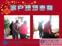 因带领村民做手工活致富，被竞选为村长，山东潍坊市杨女士的手工活创业故事