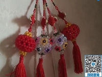纯手工串珠挂件时尚漂亮，手工活之家立体串珠类手工艺品品种多