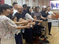 传递爱心，让社会美好温暖------记邯郸红十字爱心公益联盟在手工之家