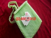 拿串珠子手工活兼职在家做，一天能挣多少钱呢？