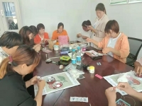 返乡创业，开珠绣手工工作室是她的选择--- --- 记手工之家优秀代理加工补贴政策之优秀代理焦女士